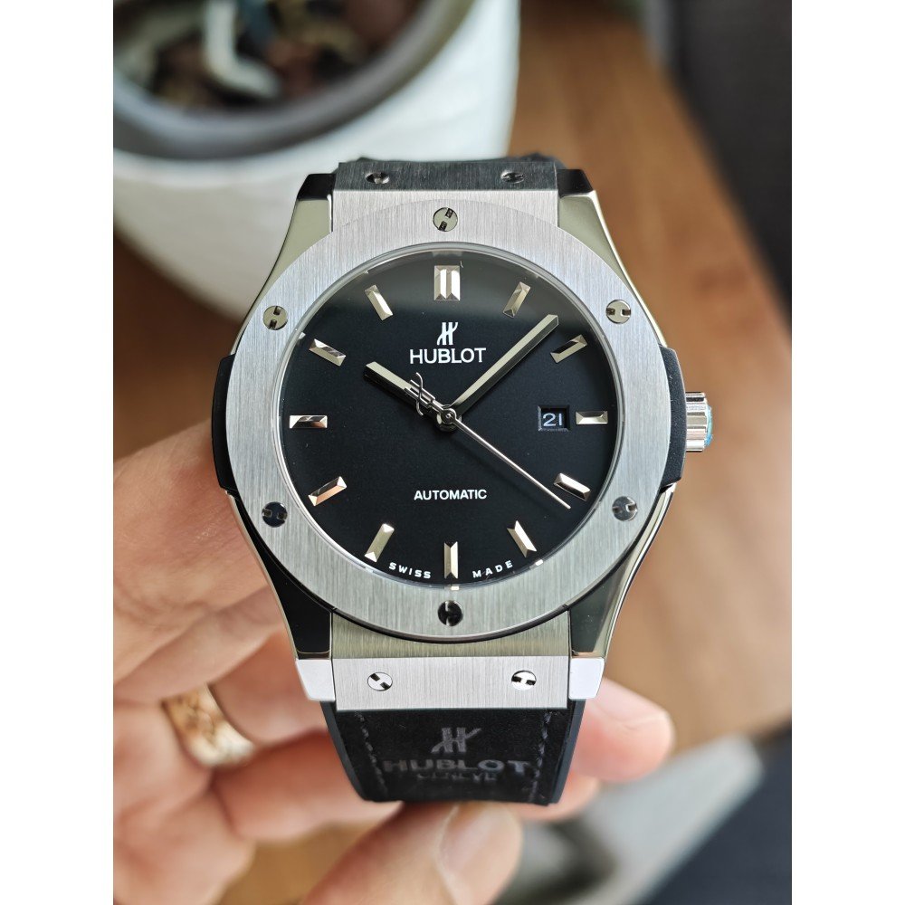 Hublot Classic Fusion Siyah Kadran 42 mm Silver Siyah