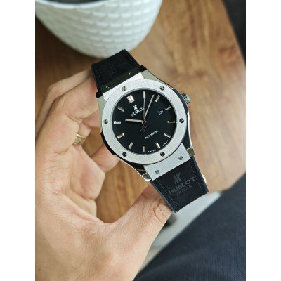 Hublot Classic Fusion Siyah Kadran 42 mm Silver Siyah