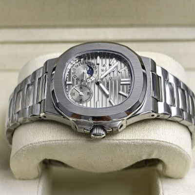 Patek Philippe Nautilus 5712 Soft Gri Kadran