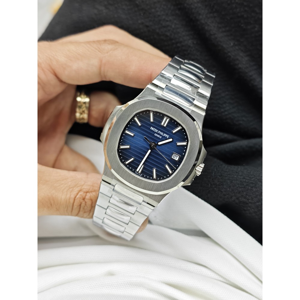 Patek Philippe Nautilus Stainless Steel Blue Dial 5711/1A-010 Patek Philippe Nautilus Stainless Steel Blue Dial 5711/1A-010