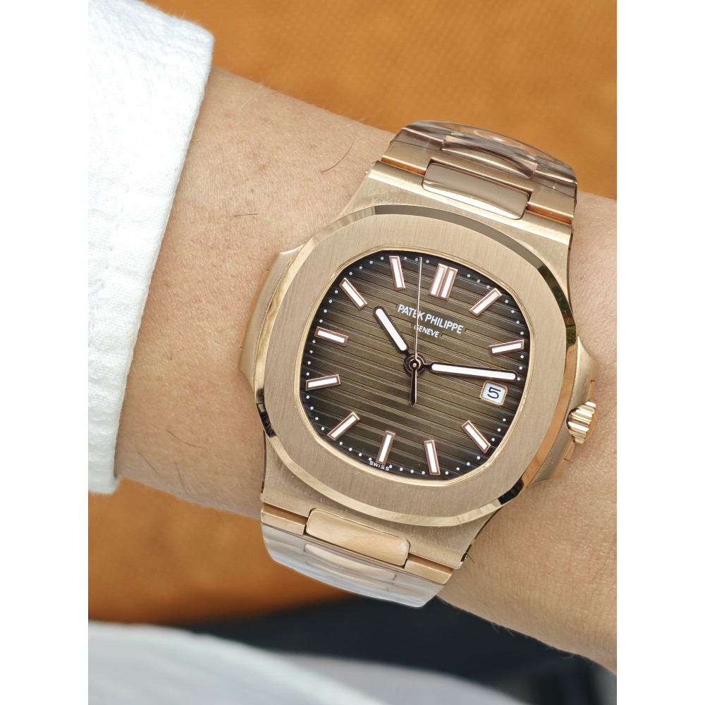 Patek Philippe Nautilus Rose Gold Brown Dial 5711/1R-001 Patek Philippe Nautilus Rose Gold Brown Dial 5711/1R-001