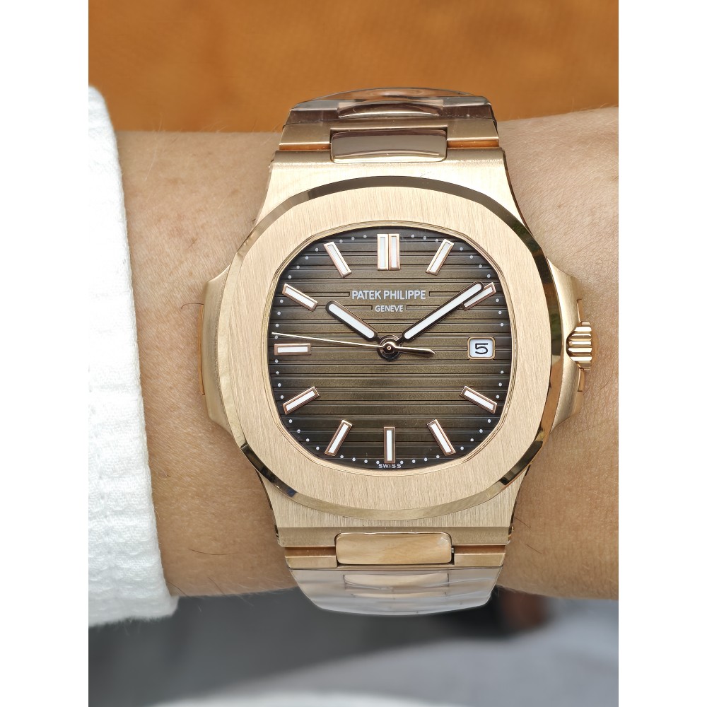 Patek Philippe Nautilus Rose Gold Brown Dial 5711/1R-001 Patek Philippe Nautilus Rose Gold Brown Dial 5711/1R-001
