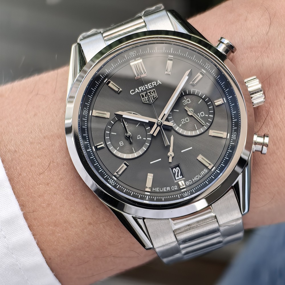 TAG HEUER CARRERA