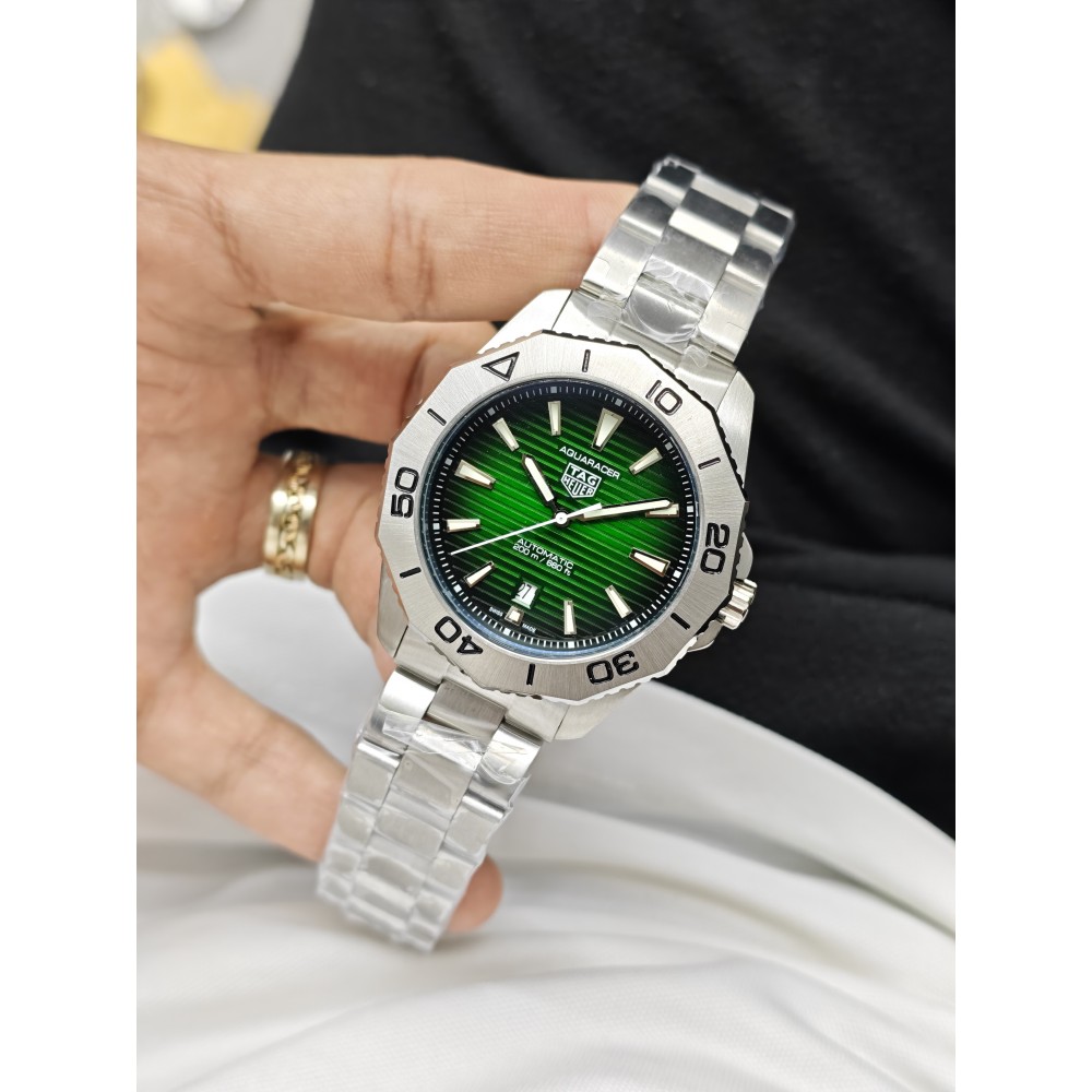 TAG Heuer Aquaracer 43mm Gölgeli Yeşil (Green Gradient)