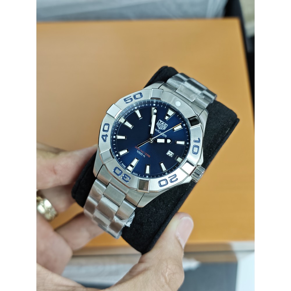 TAG Heuer Aquaracer Calibre 5 Automatic Güneş ışını (sunray) efektine sahip Mavi