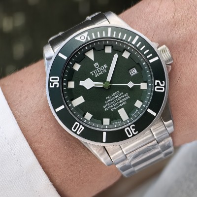 TUDOR PELAGOS GREEN