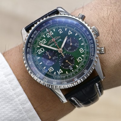 BREITLING CERTIFIE BLACK GREEN DIAL