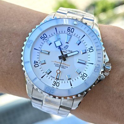 Breitling Superocean  Beyaz 44mm  Çelik Kordon