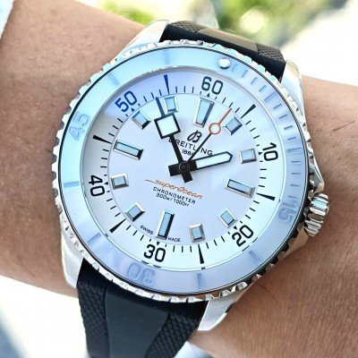 Breitling Superocean  Beyaz 44mm Kauçuk Kordon