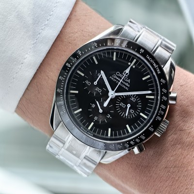 Omega Speedmaster Moonwatch