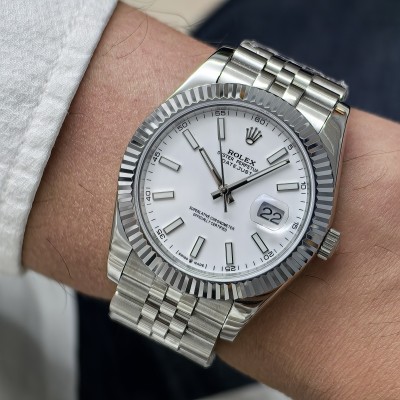 Rolex Datejust Beyaz Kadran Jubilee Kordon Tırtıklı Bezel