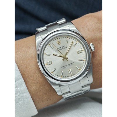 Rolex Oyster Perpetual  Gümüş (Silver Dial)