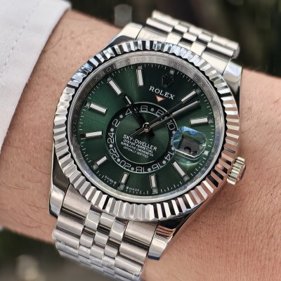 ROLEX SKY DWELLER GREEN DIAL JUBILEE